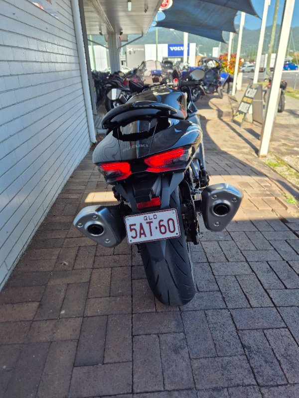 2022 Suzuki GSX1300RR (HAYABUSA) BLACK