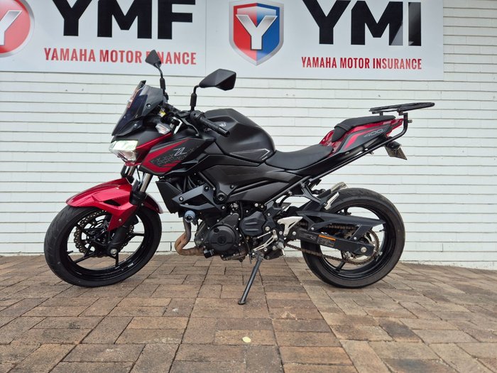 2021 Kawasaki Z400 RED