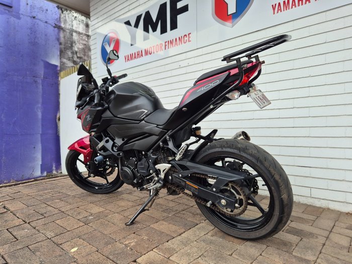 2021 Kawasaki Z400 RED