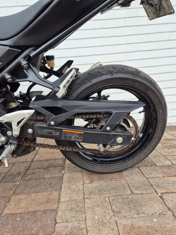 2021 Kawasaki Z400 RED