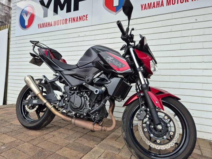 2021 Kawasaki Z400 RED