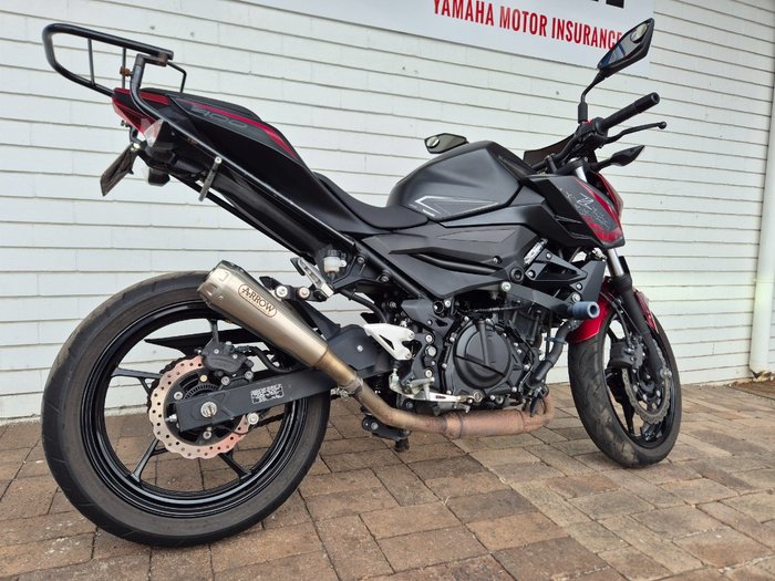 2021 Kawasaki Z400 RED