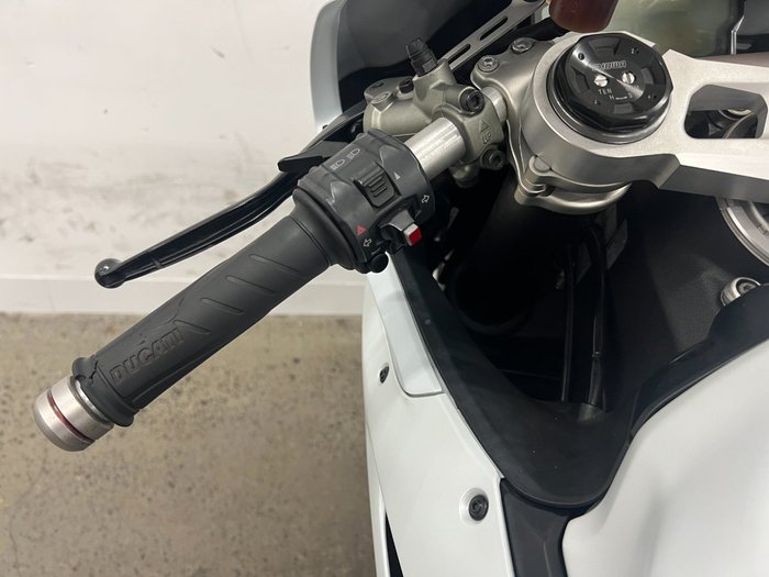 2017 DUCATI 959 PANIGALE (WHITE) White