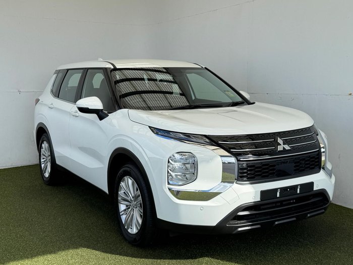2024 Mitsubishi Outlander