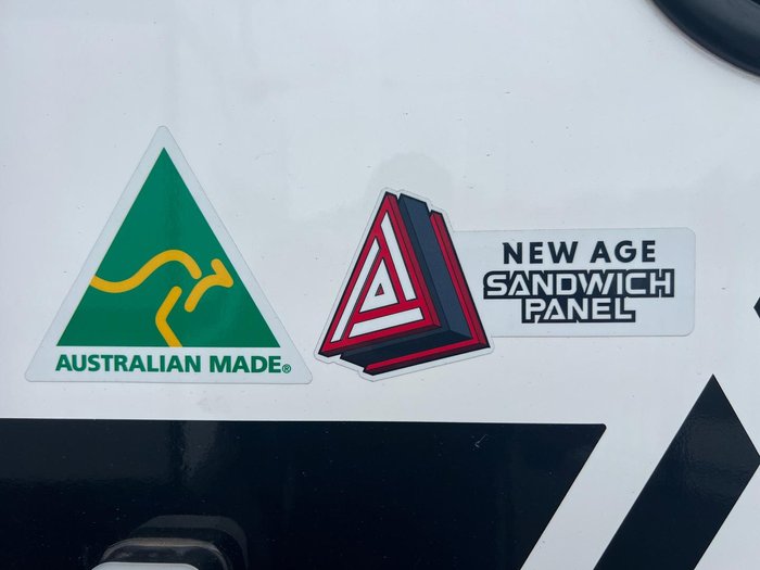 2025 New Age Caravans Manta Ray Mr15e Emb My25