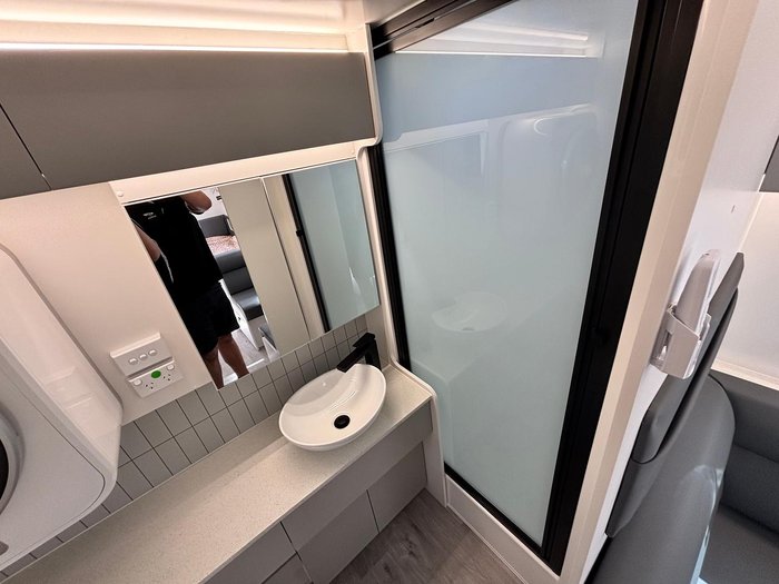 2025 New Age Caravans Manta Ray Mr15e Emb My25