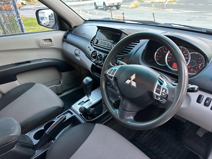 2015 Mitsubishi Triton GLX MN MY15 4X4 Dual Range White