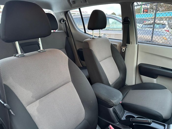 2015 Mitsubishi Triton GLX MN MY15 4X4 Dual Range White