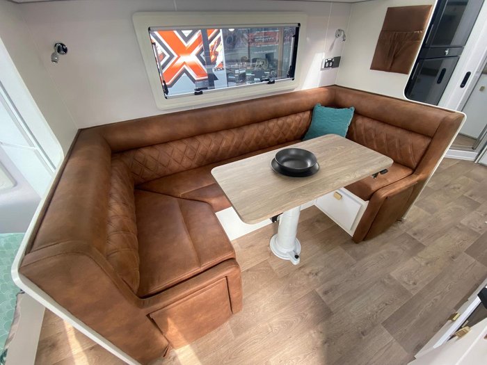 2025 JB Caravans 22' Dirt Road Xtreme Corner Shower