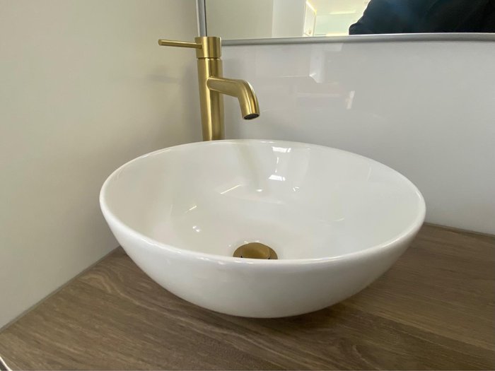 2025 JB Caravans 22' Dirt Road Xtreme Corner Shower