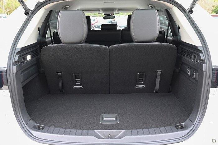 2025 Mazda CX-80 D50e Touring