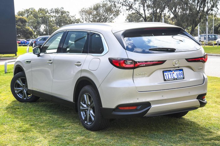 2025 Mazda CX-80 D50e Touring