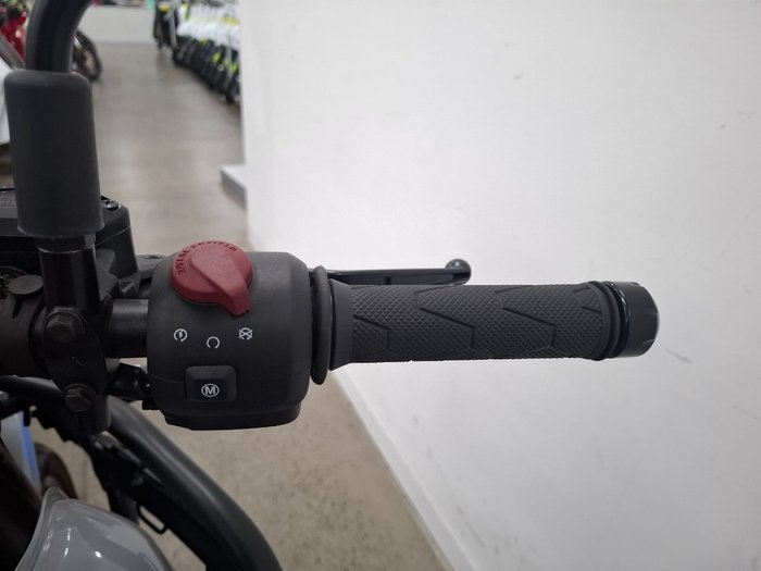 2024 Royal Enfield HIMALAYAN 450 Blue