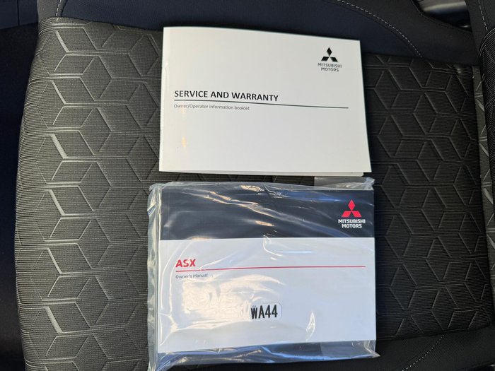 2024 Mitsubishi ASX LS