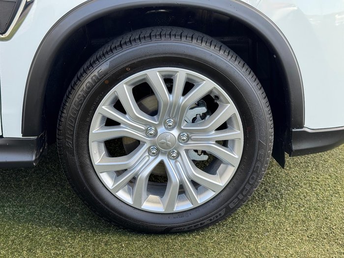 2024 Mitsubishi ASX LS