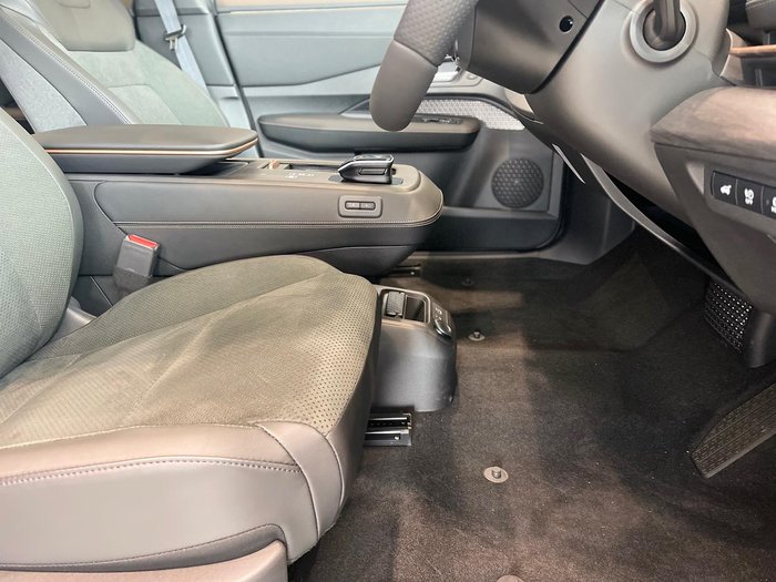 2025 Nissan Ariya Advance+