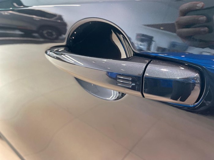 2025 Nissan Ariya Advance+