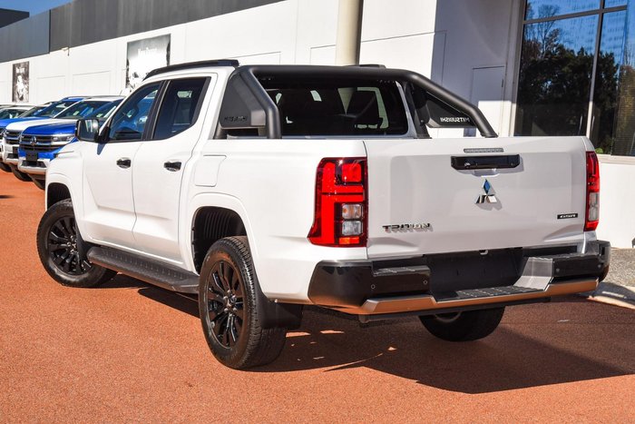 2025 Mitsubishi Triton GSR MV MY25 4X4 Dual Range White Diamond