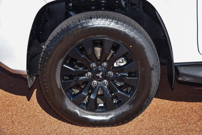 2025 Mitsubishi Triton GSR MV MY25 4X4 Dual Range White Diamond