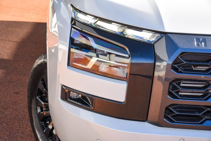 2025 Mitsubishi Triton GSR MV MY25 4X4 Dual Range White Diamond