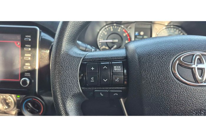 2021 Toyota Hilux SR