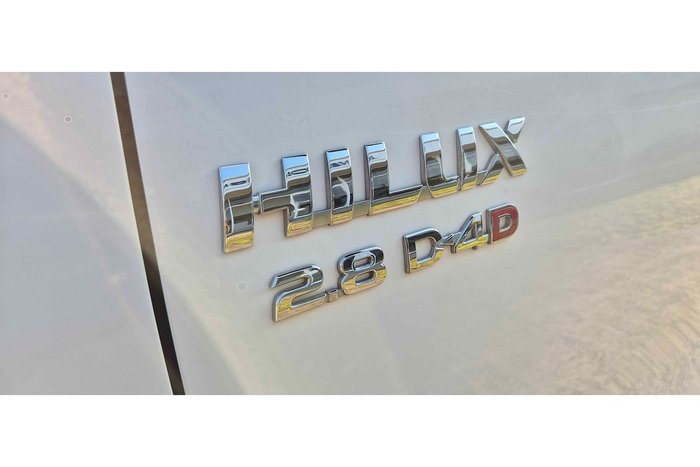 2021 Toyota Hilux SR