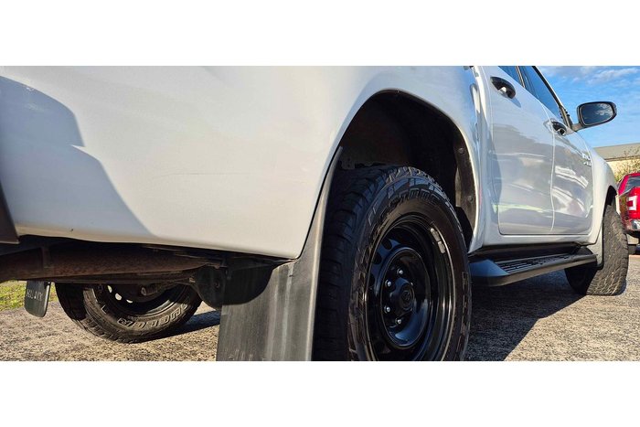2021 Toyota Hilux SR