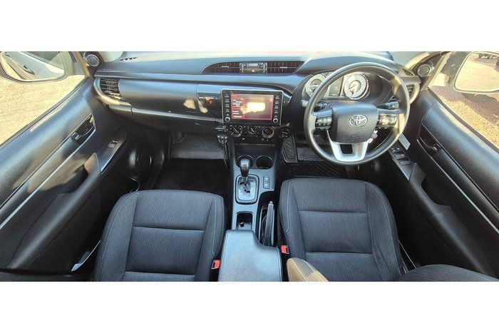 2021 Toyota Hilux SR