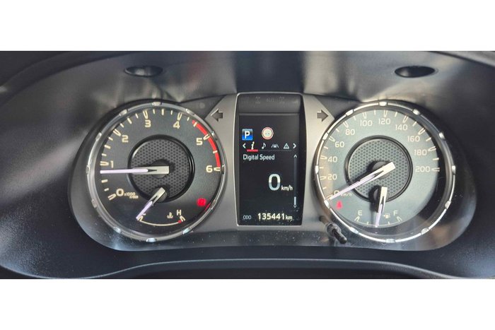 2021 Toyota Hilux SR