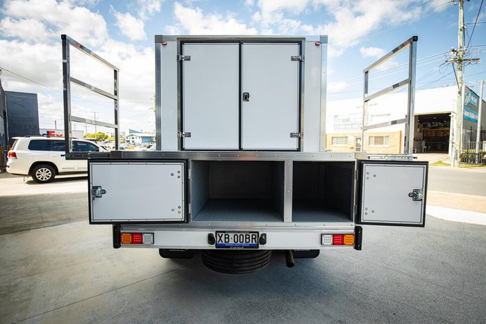 2025 Isuzu N Series NPR 65/45-190 White