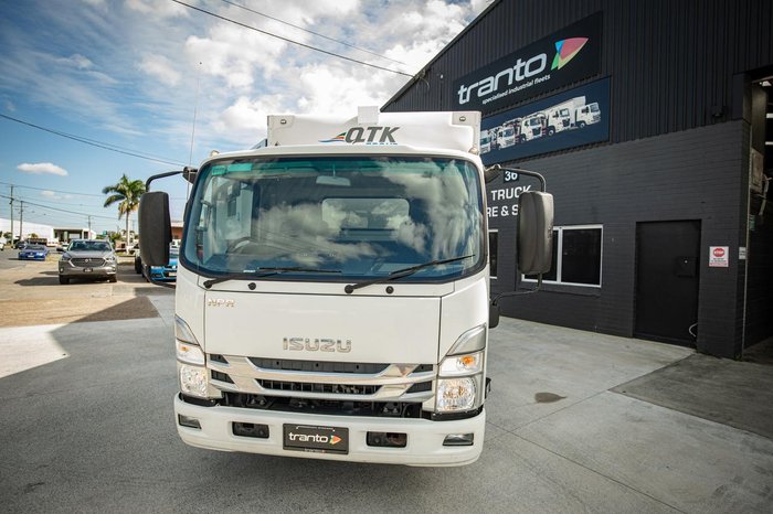 2025 Isuzu N Series NPR 65/45-190 White