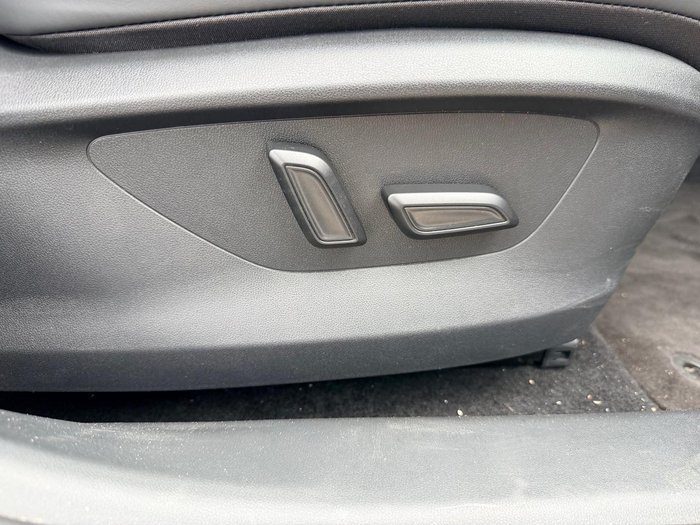 2025 MG MGS5 EV Essence 62