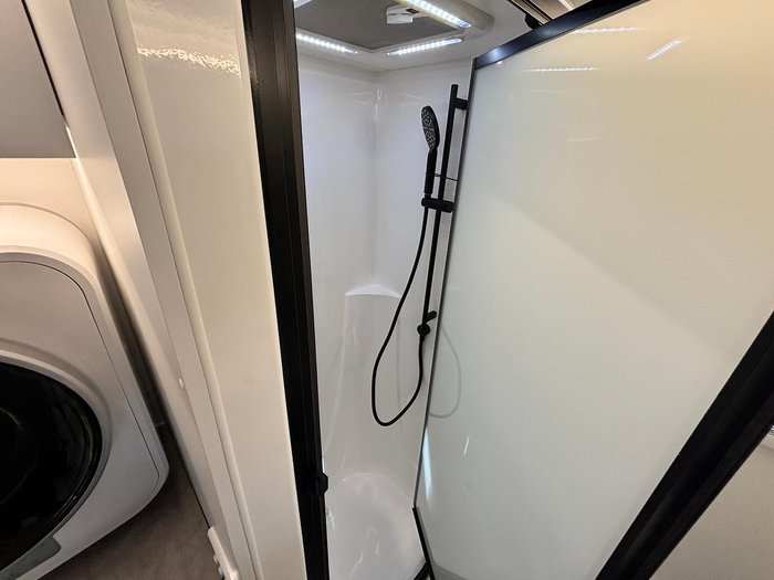 2025 New Age Caravans Road Owl Ro21be Emb My25