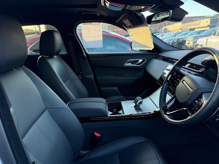 2024 Land Rover Range Rover Velar P250 Dynamic SE