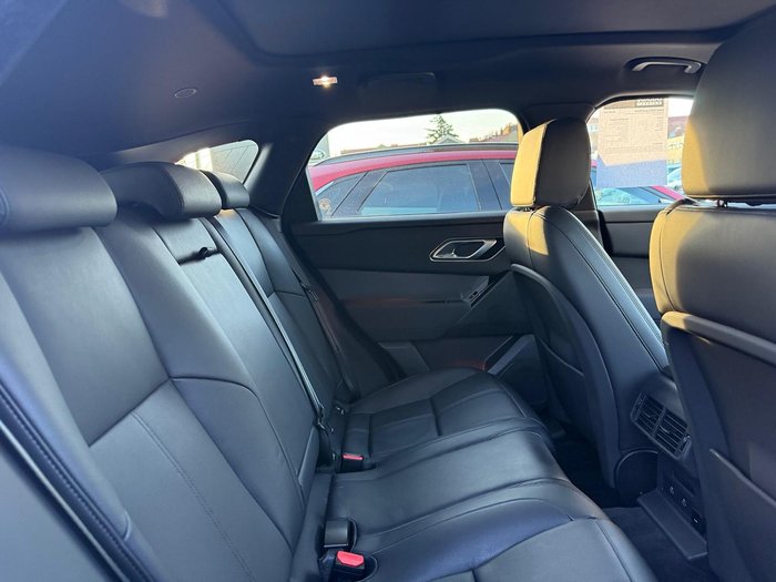 2024 Land Rover Range Rover Velar P250 Dynamic SE