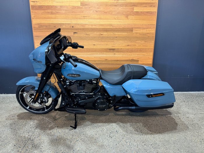 2024 Harley-davidson FLHX STREET GLIDE (117) Sharkskin Blue