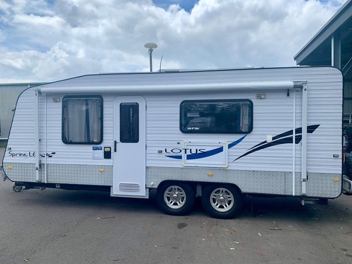 2009 Lotus Caravans Sprint Le