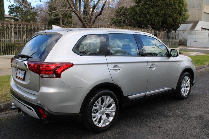2020 Mitsubishi Outlander ES ZL MY21 Sterling Silver