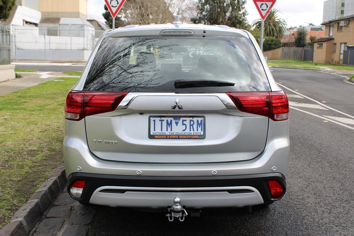 2020 Mitsubishi Outlander ES ZL MY21 Sterling Silver