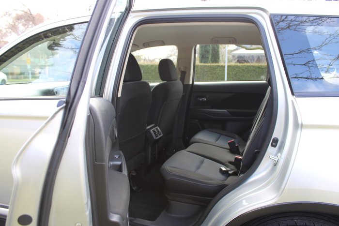 2020 Mitsubishi Outlander ES ZL MY21 Sterling Silver