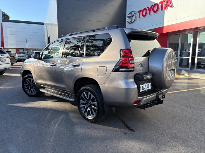 2023 Toyota Landcruiser Prado VX