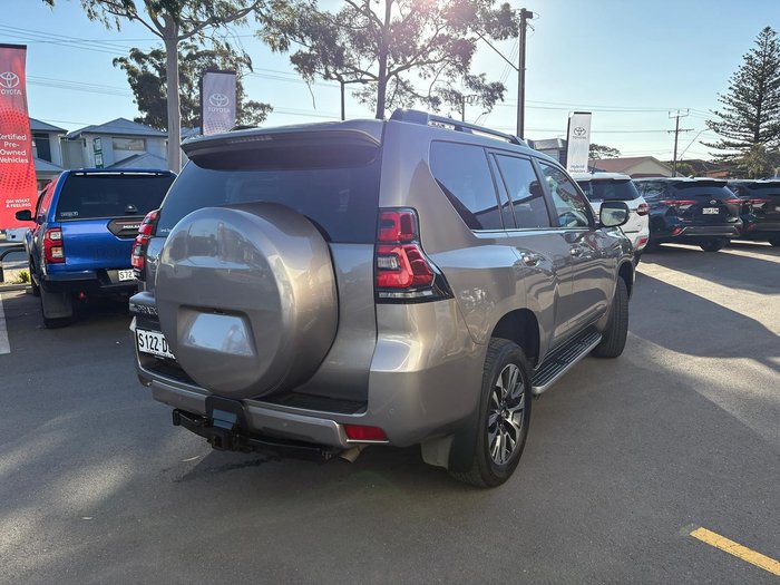 2023 Toyota Landcruiser Prado VX