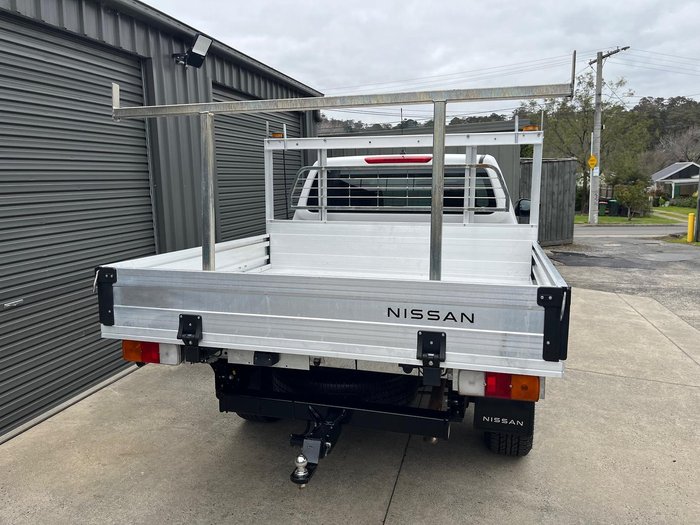 2022 Nissan Navara SL D23 MY21.5 4x2 Solid White