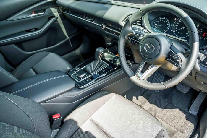 2025 Mazda CX-30 G20 Evolve