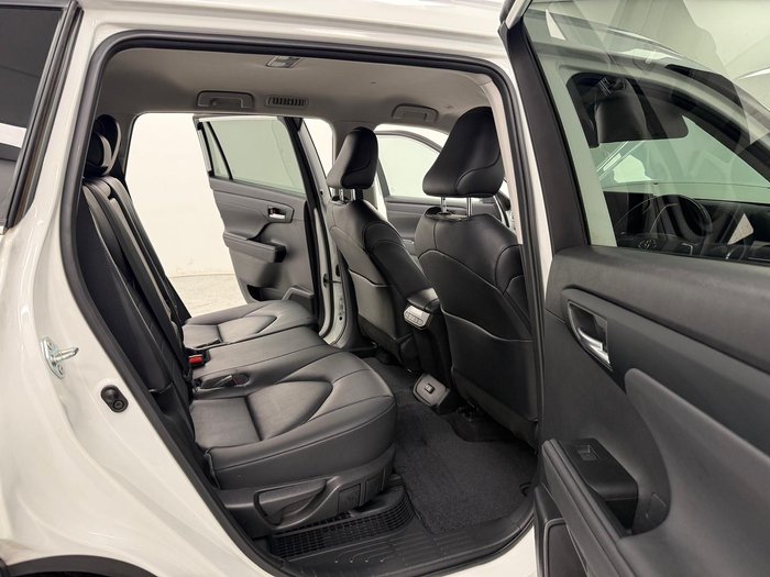 2023 Toyota Kluger GXL AXUH78R 4X4 On Demand Frosted White