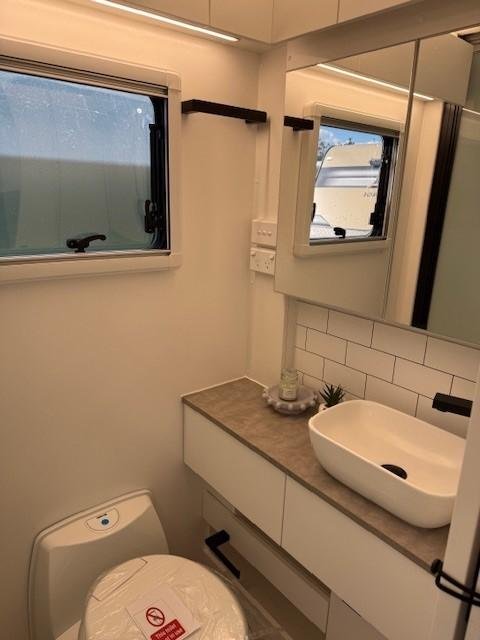 2025 New Age Caravans Road Owl 21' Family Adventurer