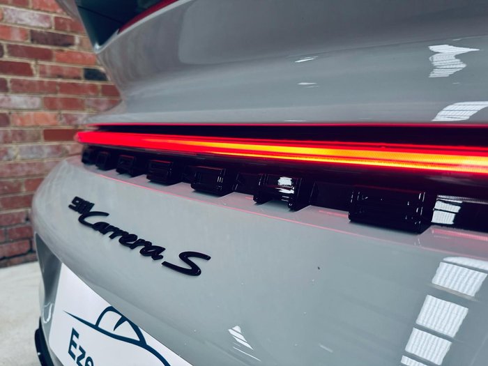 2025 Porsche 911 Carrera S 992 II MY25 Crayon