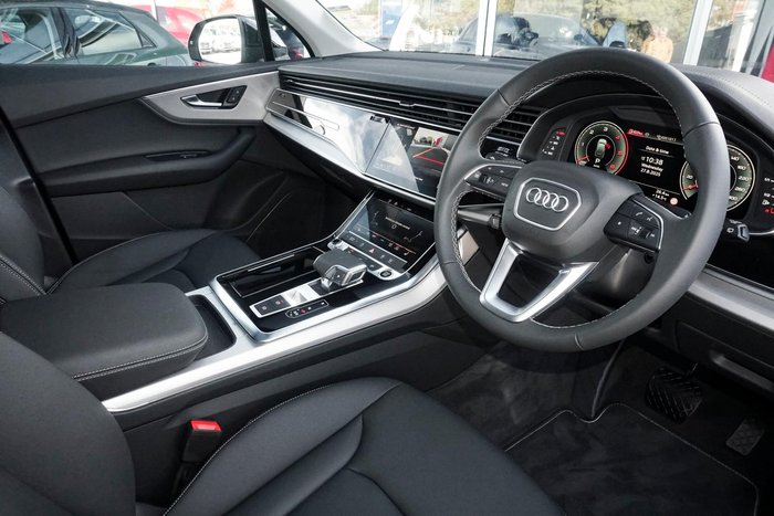 2024 Audi Q7 45 TDI