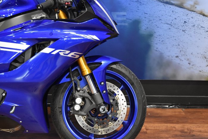 2017 Yamaha YZF-R6 Blue
