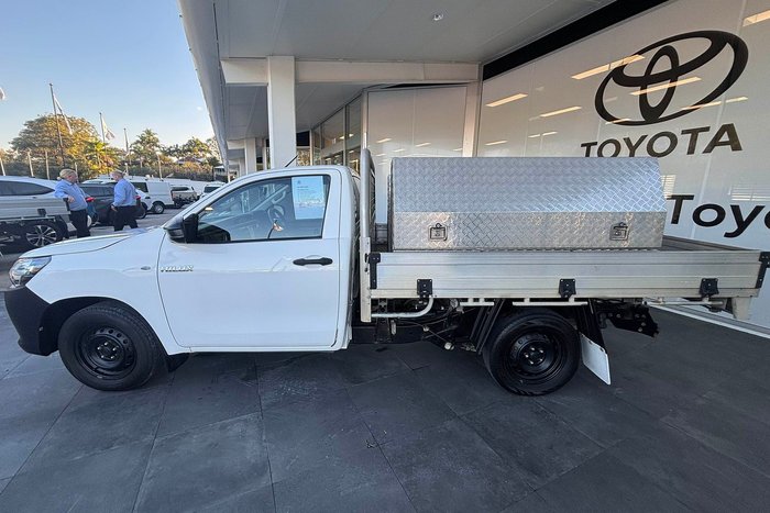 2016 Toyota Hilux Workmate